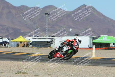 media/Oct-19-2024-CVMA (Sat) [[7df39c5a0d]]/Race 4-Formula Middleweight/